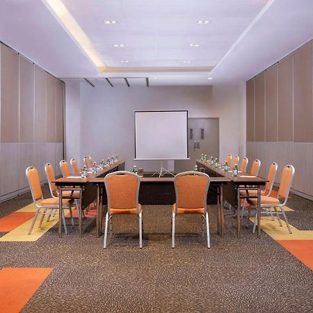 Park Inn By Radisson Iloilo Экстерьер фото