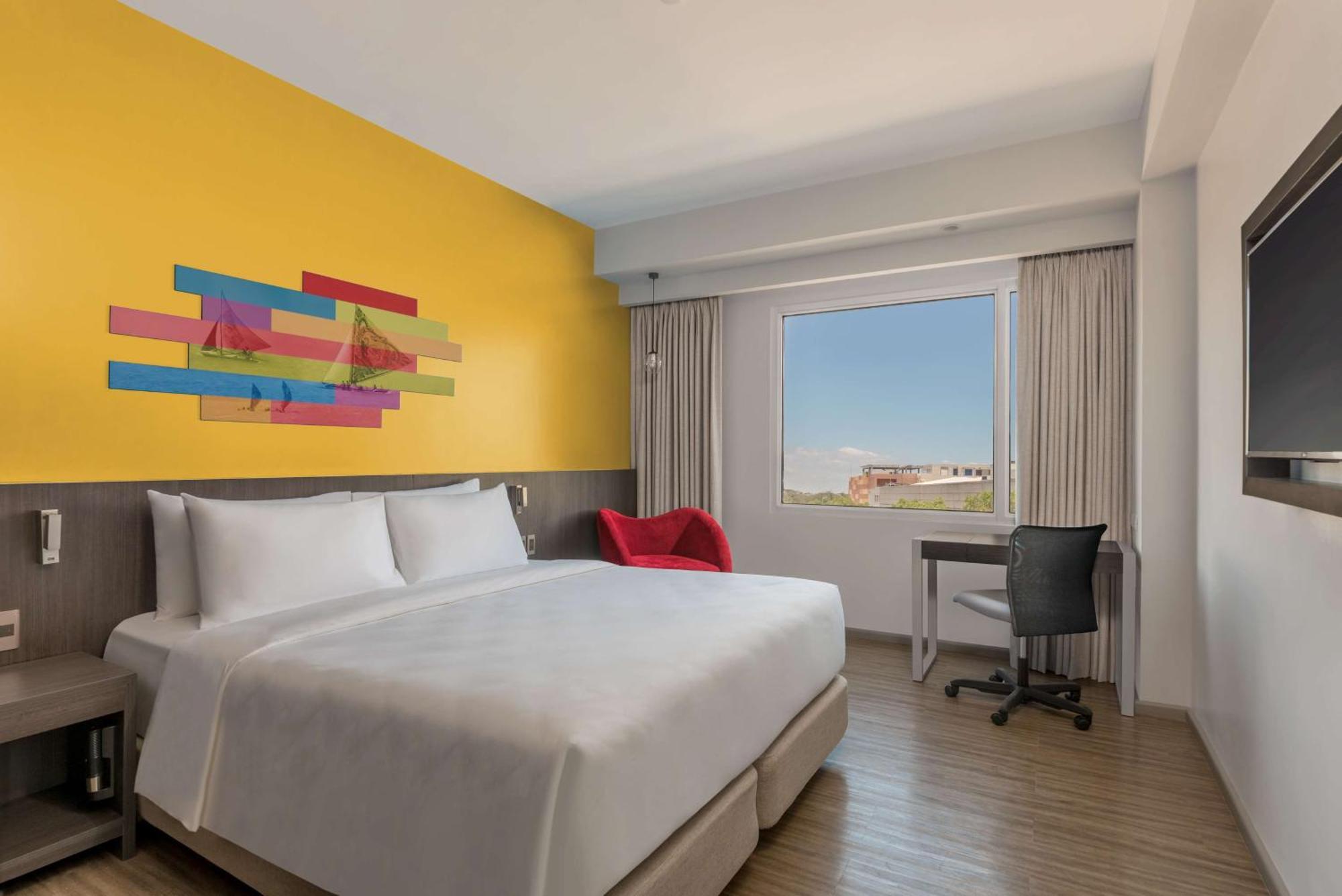 Park Inn By Radisson Iloilo Экстерьер фото